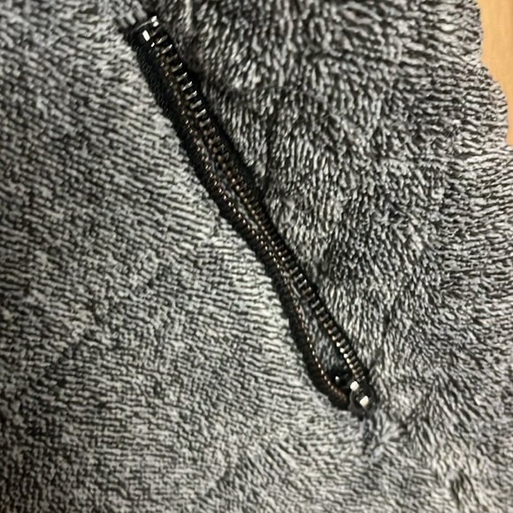 Lemon Tart XL Brynna Vest in Charcoal - Picture 4 of 8